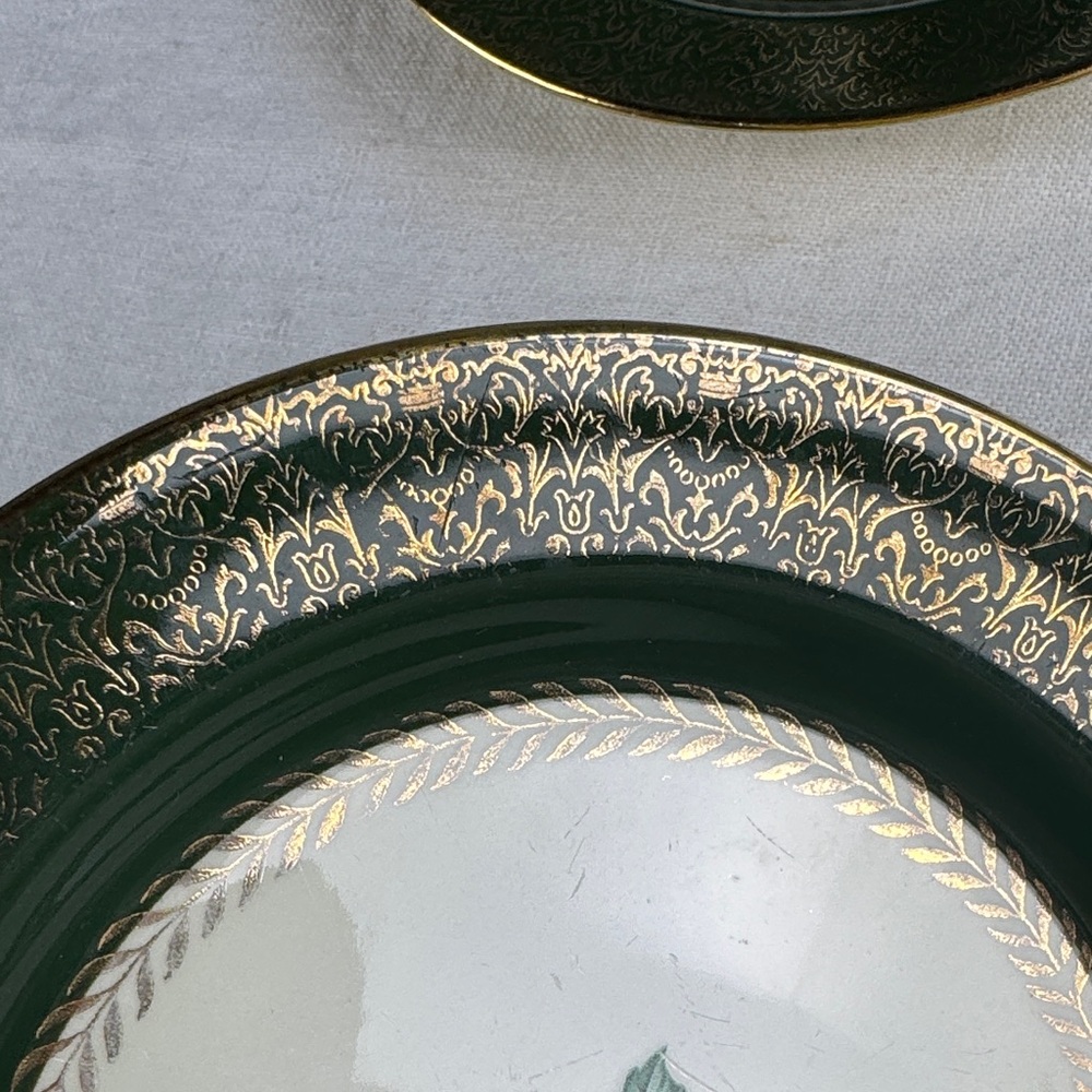 Homer Laughlin Green and Yellow Floral Bread or Salad Plates - Picture 6 of 8